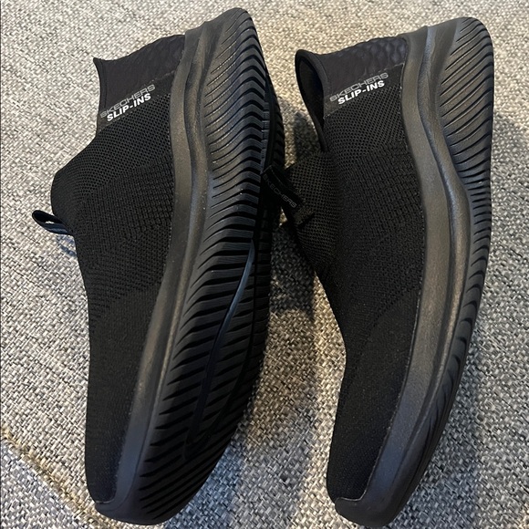 Skechers Men’s Ultra Flex 3.0 Smooth Step Hands Free Slip-In
Sneakers Size 10 - Picture 6 of 12